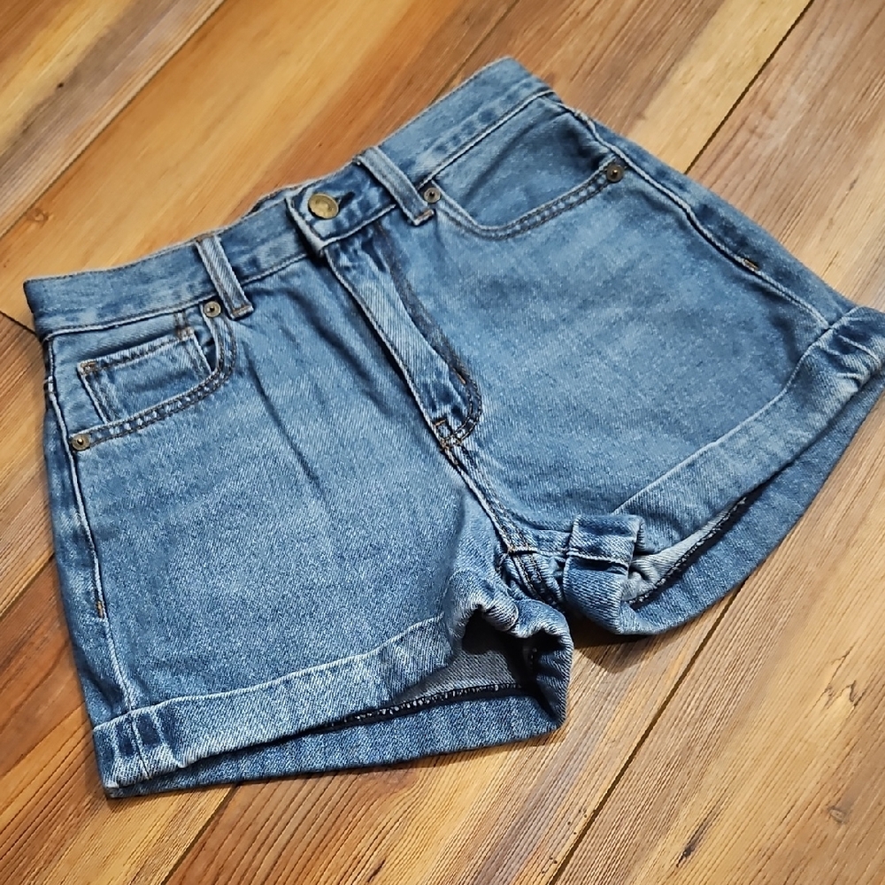 American Eagle Outfitters mom fit Jean Shorts